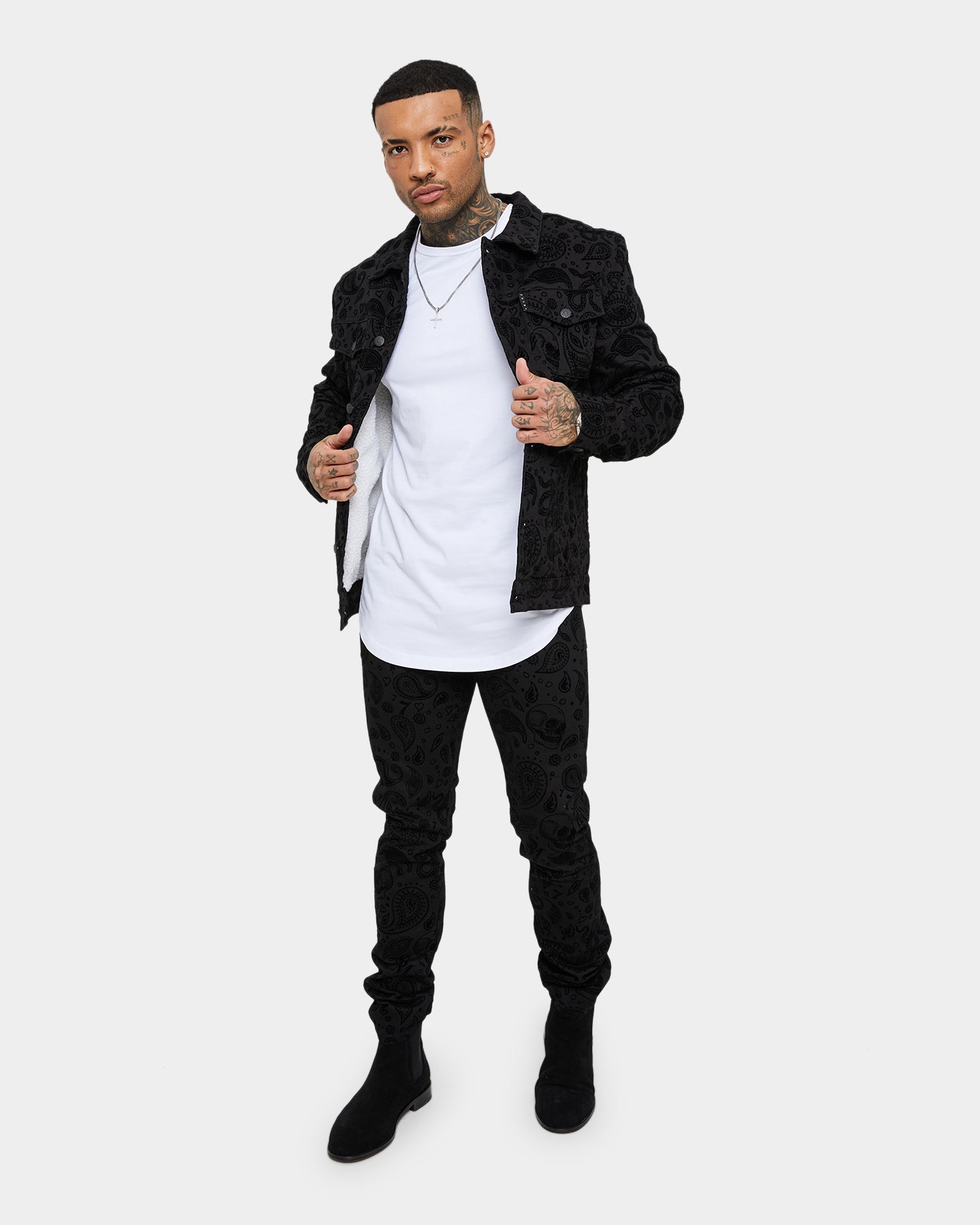 Saint Morta Paisley Skulls Sherpa Jacket Black/Black | Culture