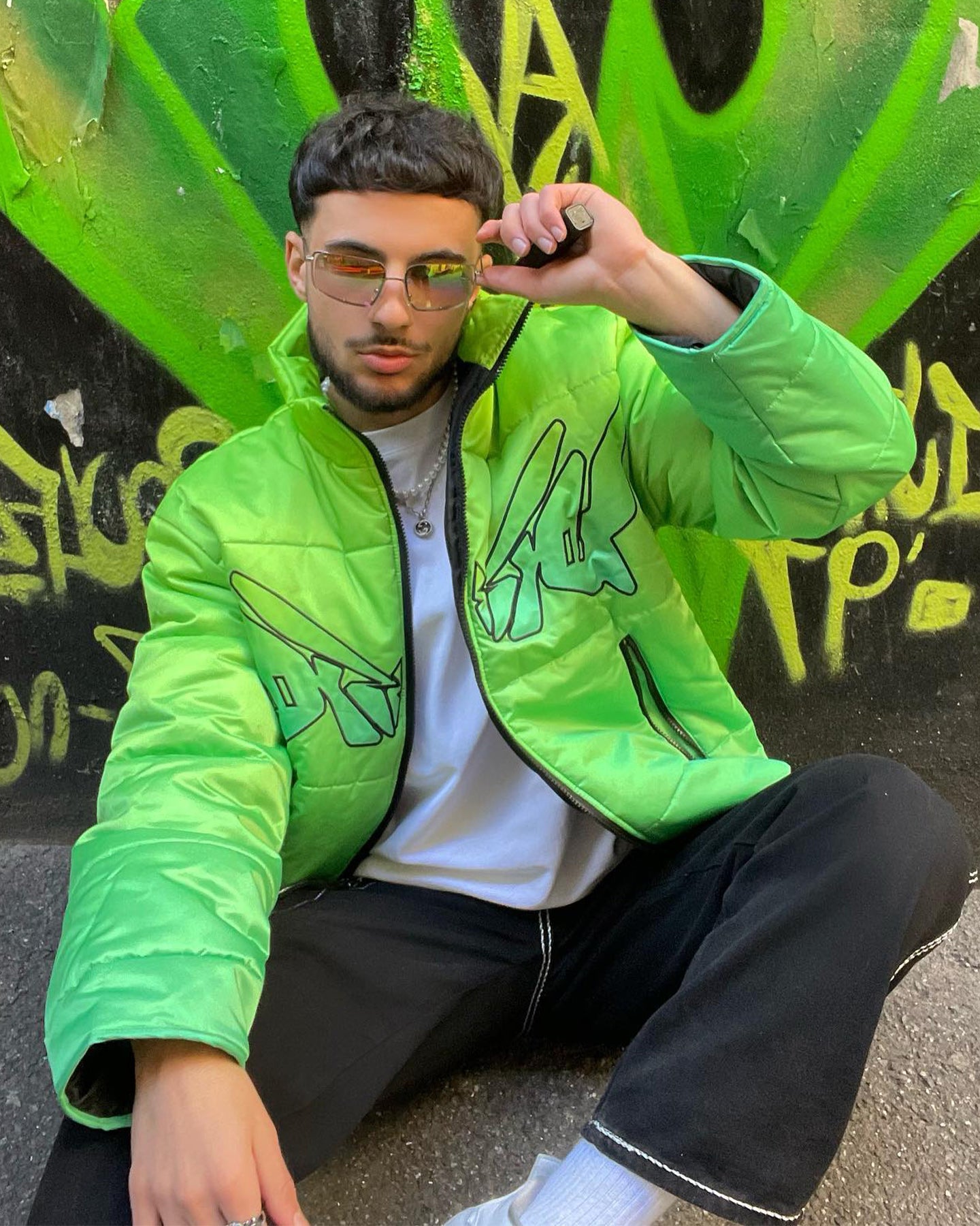 Loiter Cyber Gradient Puffer Jacket Neon Green | Culture Kings US