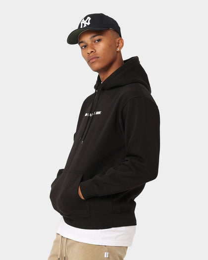 Carré 202X Essential Hoodie Black