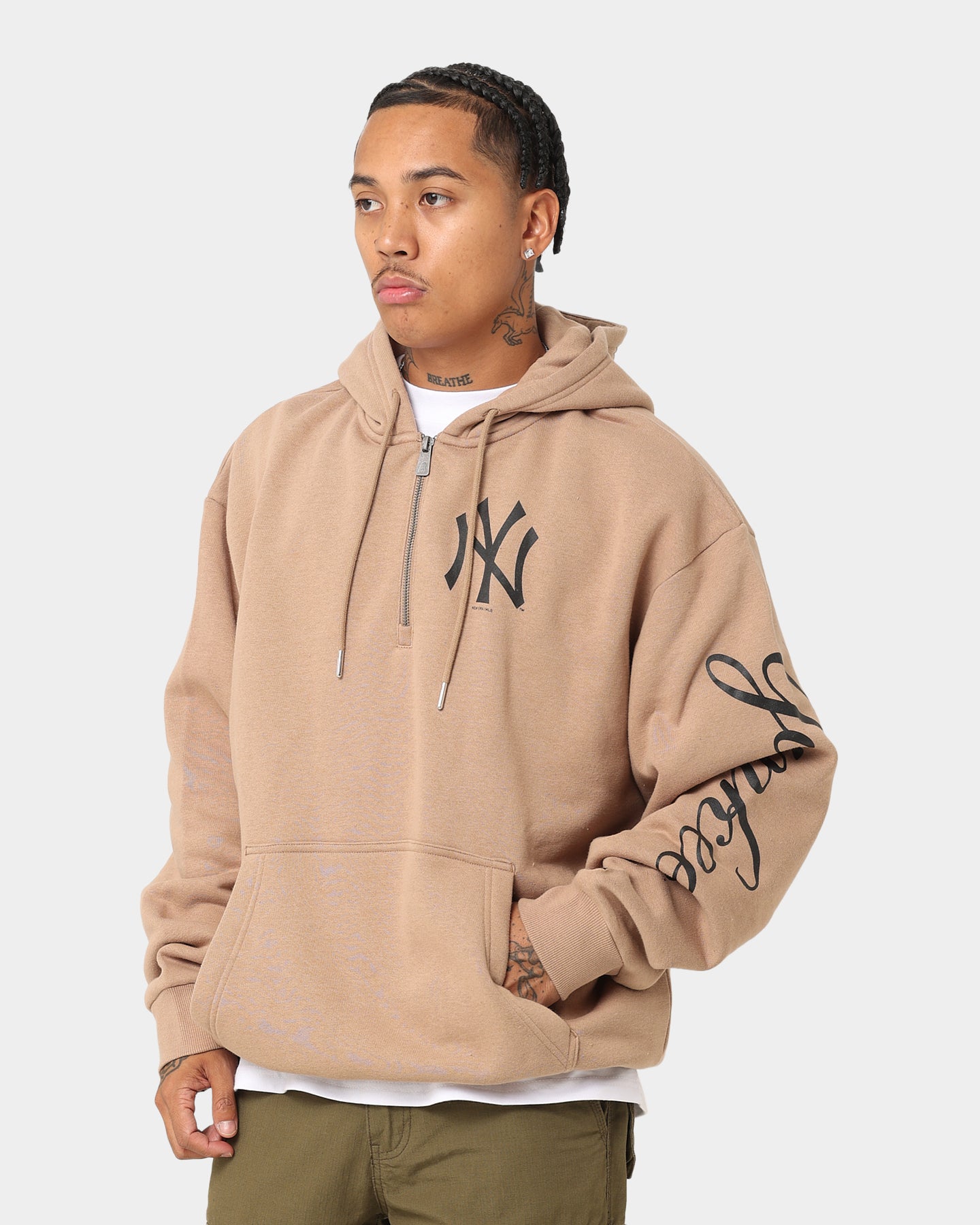 New Era New York Yankees Quarter Zip Sleeve Script Hoodie Khaki