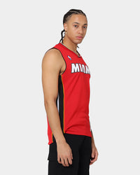Mitchell & Ness Miami Heat Dwyane Wade #3 '05-'06 Road Jersey Red