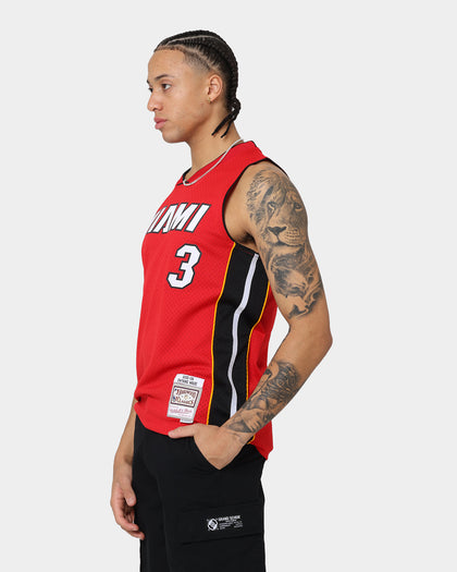 Mitchell & Ness Miami Heat Dwyane Wade #3 '05-'06 Road Jersey Red