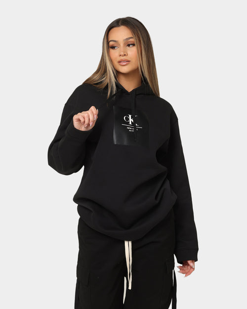 Calvin Klein Women's Woven Label Oversized Hoodie Ck Black/Bright White