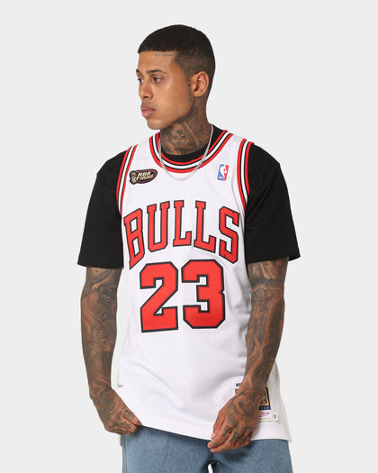 Mitchell & Ness Chicago Bulls '97-98 Jersey White