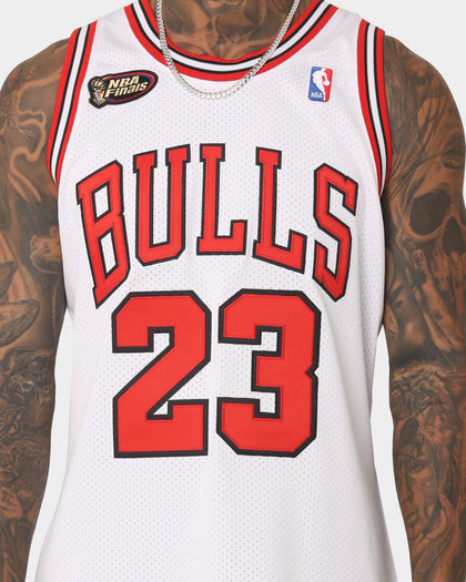 Mitchell & Ness Chicago Bulls '97-98 Jersey White