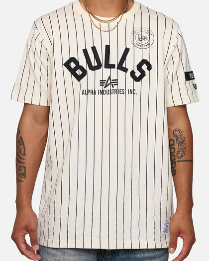 New Era X Alpha Industries Chicago Bulls Striped T-Shirt White