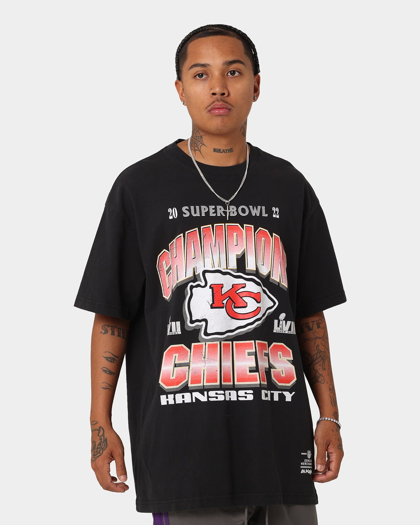 Men's Fanatics Branded Black Kansas City Chiefs Super Bowl LVII Varsity  Team Roster Big & Tall Long Sleeve T-Shirt