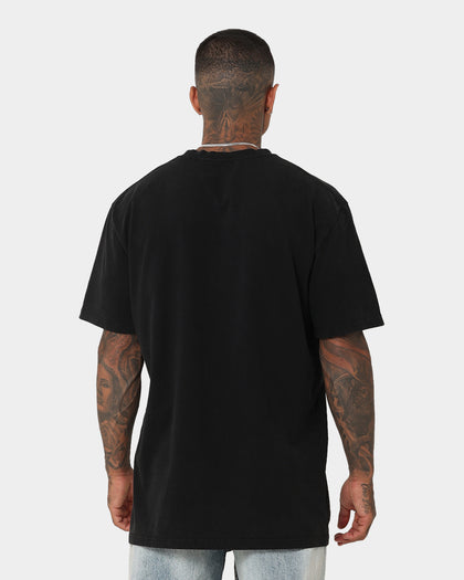 Tupac Middle Finger T-Shirt Washed Black