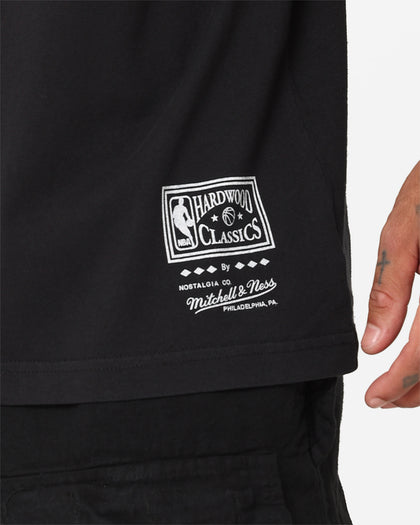 Mitchell & Ness Philadelphia 76ers Logo Lightning T-Shirt Black