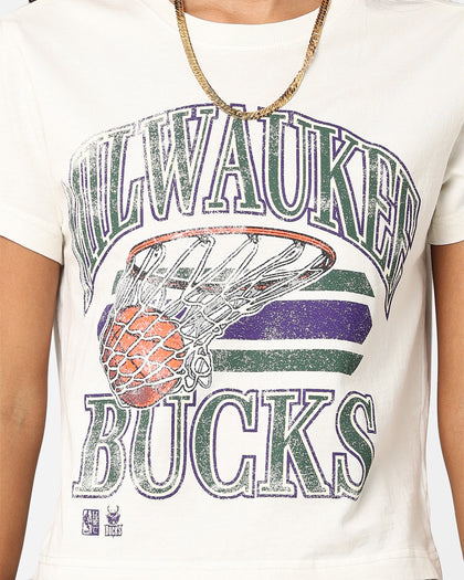 Mitchell & Ness Women's Milwaukee Bucks Dunk T-Shirt Unbleached