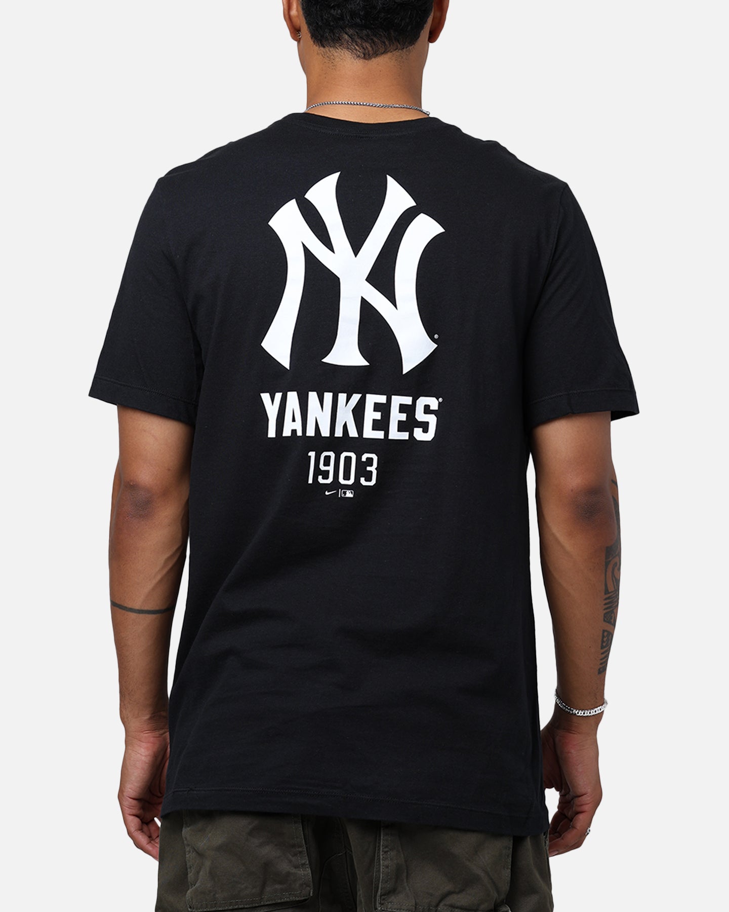 Nike New York Yankees Large Logo Back T-Shirt Black | Culture Kings US