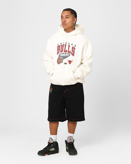 Mitchell & Ness Chicago Bulls Arch Net Oversized Hoodie Vintage White