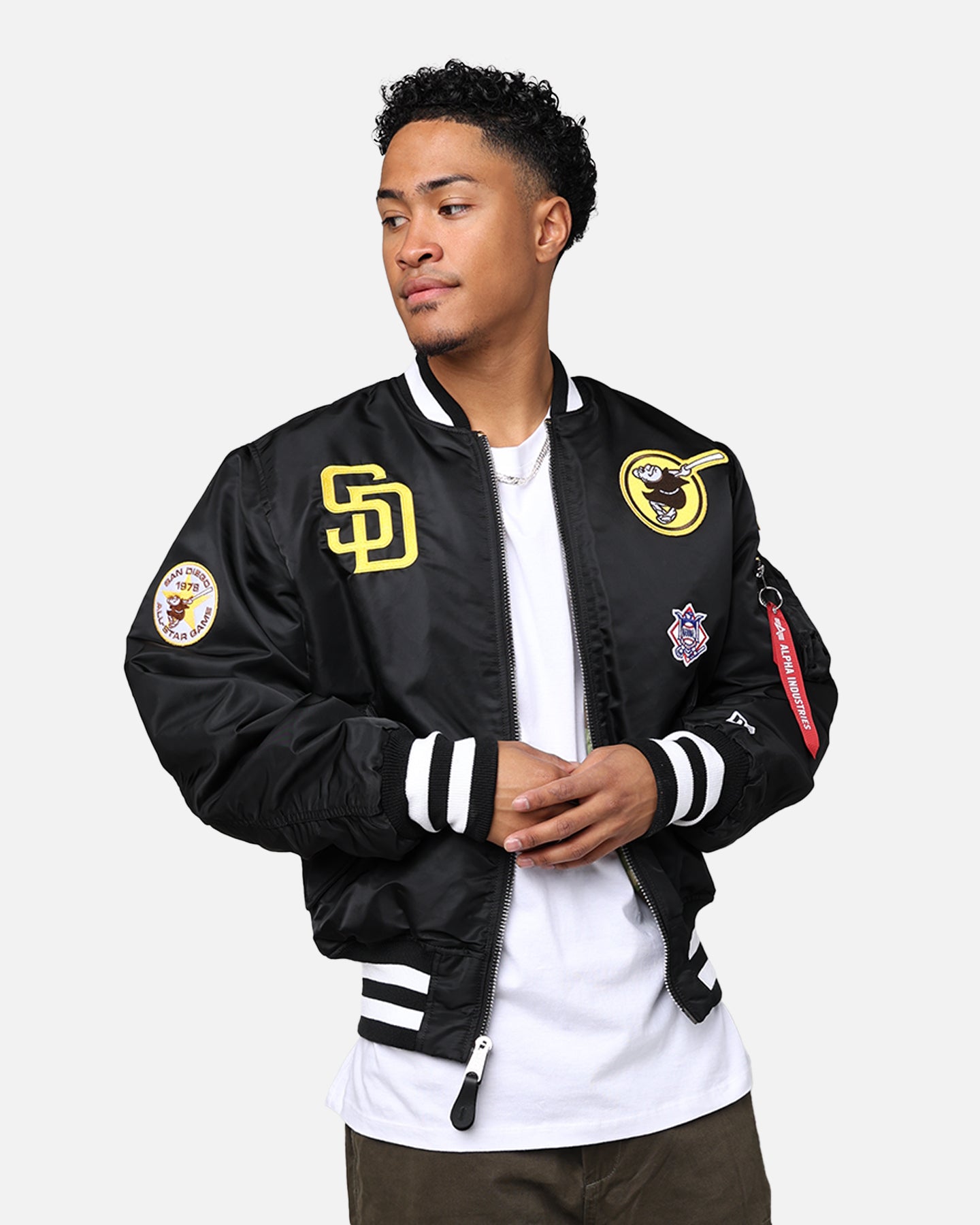 ジャケット・アウター DESCENDANT MA1 size3 DESCENDANT/D-MA1-M NYLON JACKET (OLIVE DRAB)