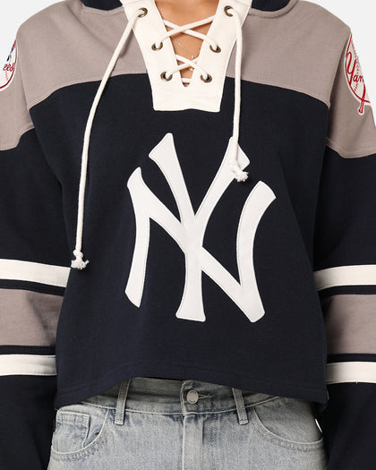47 Brand Women's New York Yankees Cropped Lacer Hoodie Fall Navy