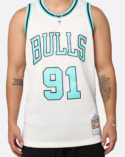 Mitchell & Ness Chicago Bulls Dennis Rodman '97-98 Swingman Jersey Black/Ice Blue