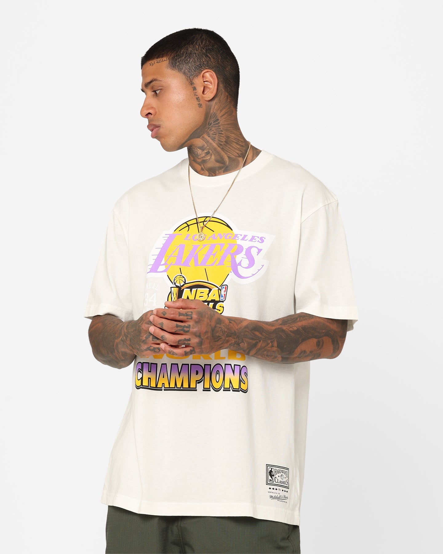 Mitchell & Ness Los Angeles Lakers 2000 World Champions T-Shirt