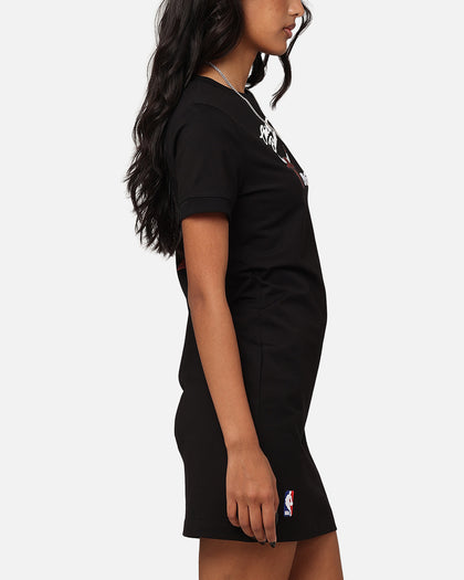 Pro Standard Women's Chicago Bulls Bodycon Mini Dress Black | Culture Kings US Pro Standard Women's Chicago Bulls Bodycon Mini Dress Black | Culture Kings US