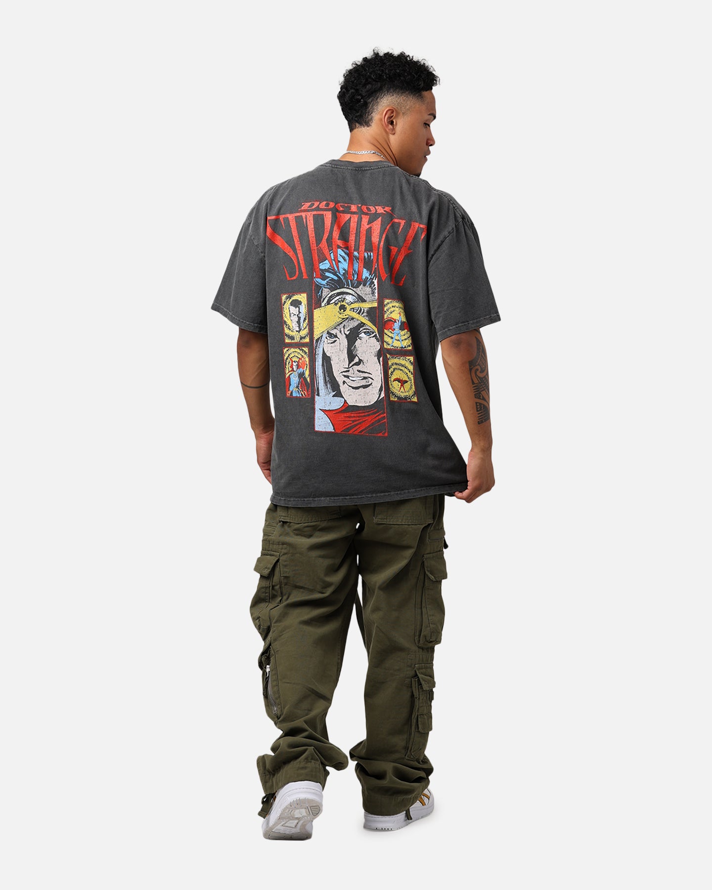 A.W.A. 古着Tシャツ 2XL 黒 marvel HIPHOP A.W.A. 古着Tシャツ 2XL 黒