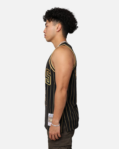 Mitchell & Ness Chicago Bulls Dennis Rodman '97-98 Swingman Jersey Black/Gold