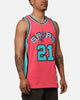 Mitchell & Ness San Antonio Spurs Tim Duncan 'Spurs 2014 Champs' '98-99 Swingman Jersey Pink