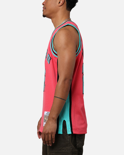 Mitchell & Ness San Antonio Spurs Tim Duncan 'Spurs 2014 Champs' '98-99 Swingman Jersey Pink