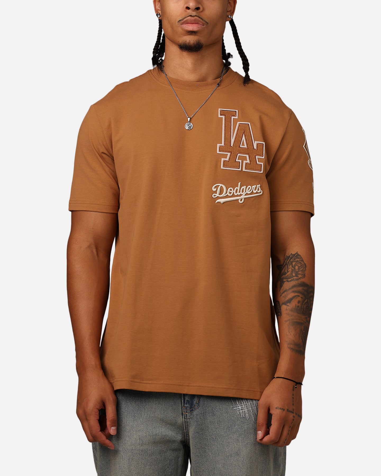 New Era Los Angeles Dodgers Cord T-Shirt Medium Beige | Culture