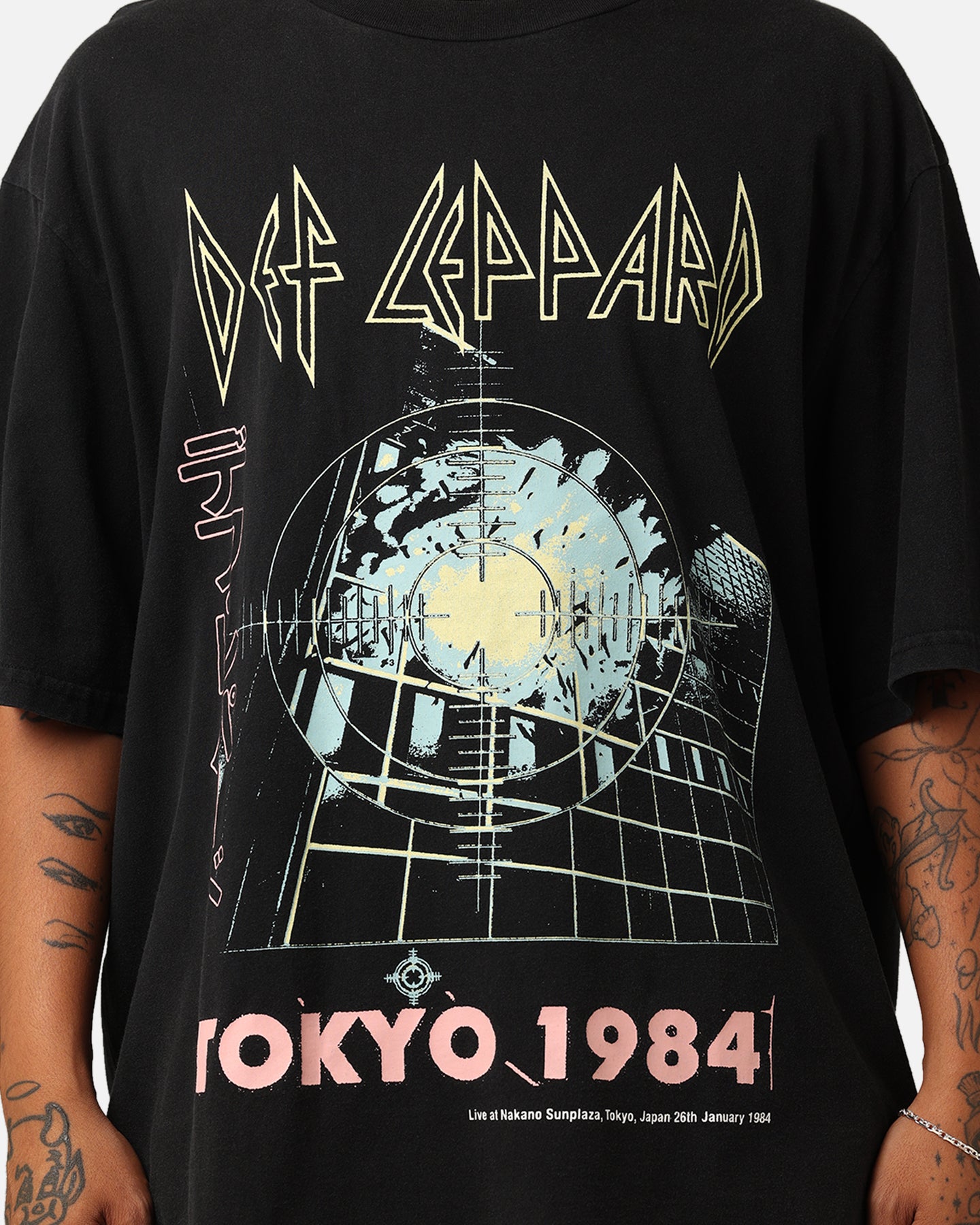 Def Leppard Tokyo 1984 Tour T-Shirt Washed Black | Culture Kings US