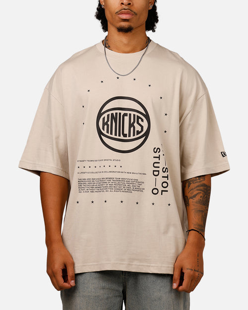 New Era X Bristol Studio New York Knicks 'Teams Edition' T-Shirt Stone