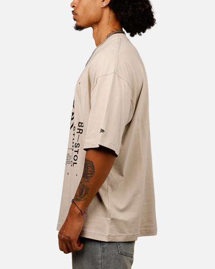 New Era X Bristol Studio New York Knicks 'Teams Edition' T-Shirt Stone