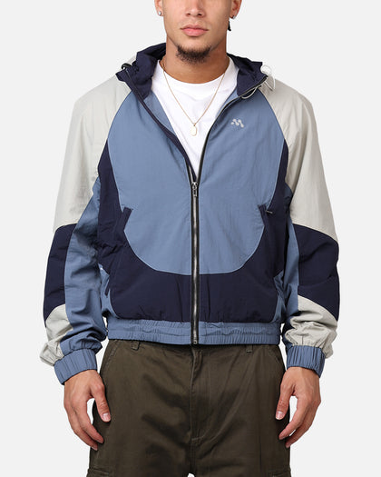 Vintage Gap Zip Up Windbreaker Jacket with a back