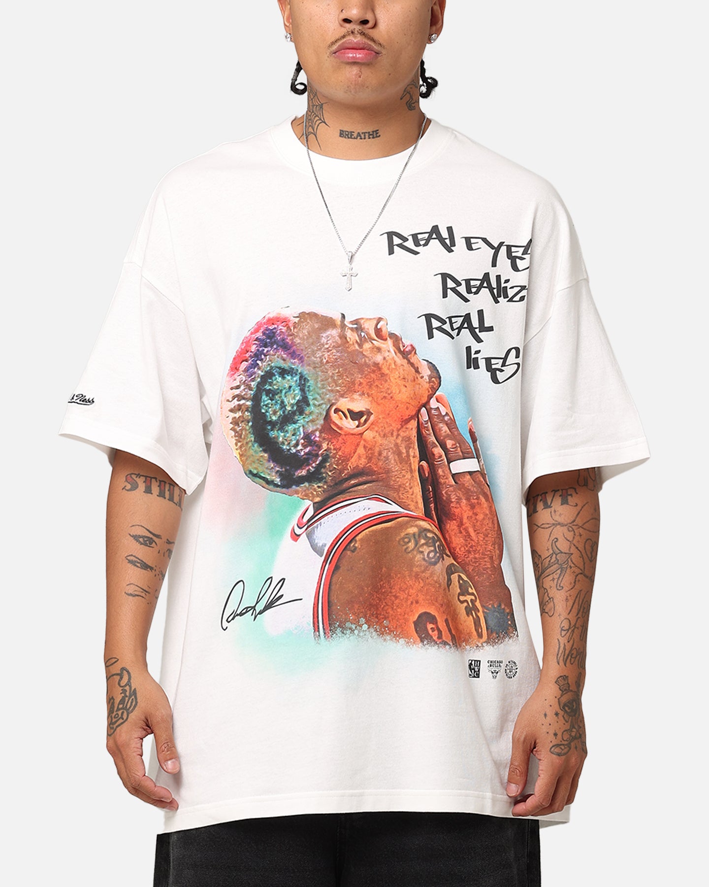 Mitchell & Ness Chicago Bulls Dennis Rodman Real Lies T-Shirt