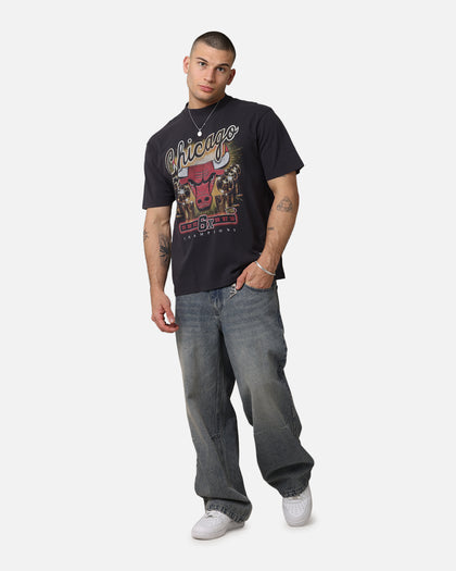Mitchell & Ness Chicago Bulls 'UNC To Chicago' 6x Champions T-Shirt Overdyed Black