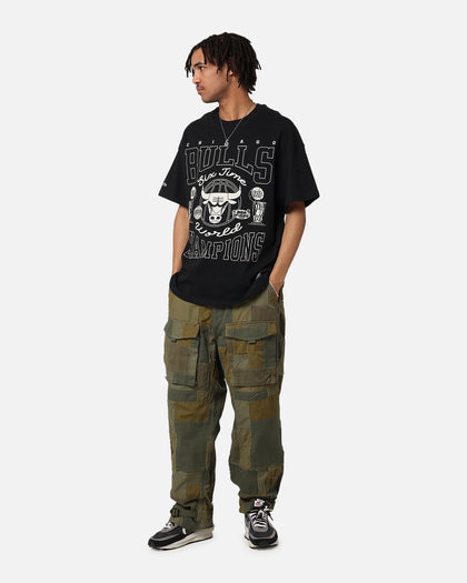 Mitchell & Ness Chicago Bulls 6 Time World Champions T-Shirt Faded Black