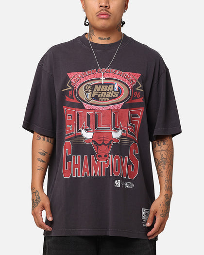 Mitchell & Ness Chicago Bulls Chisel Championship T-Shirt Black