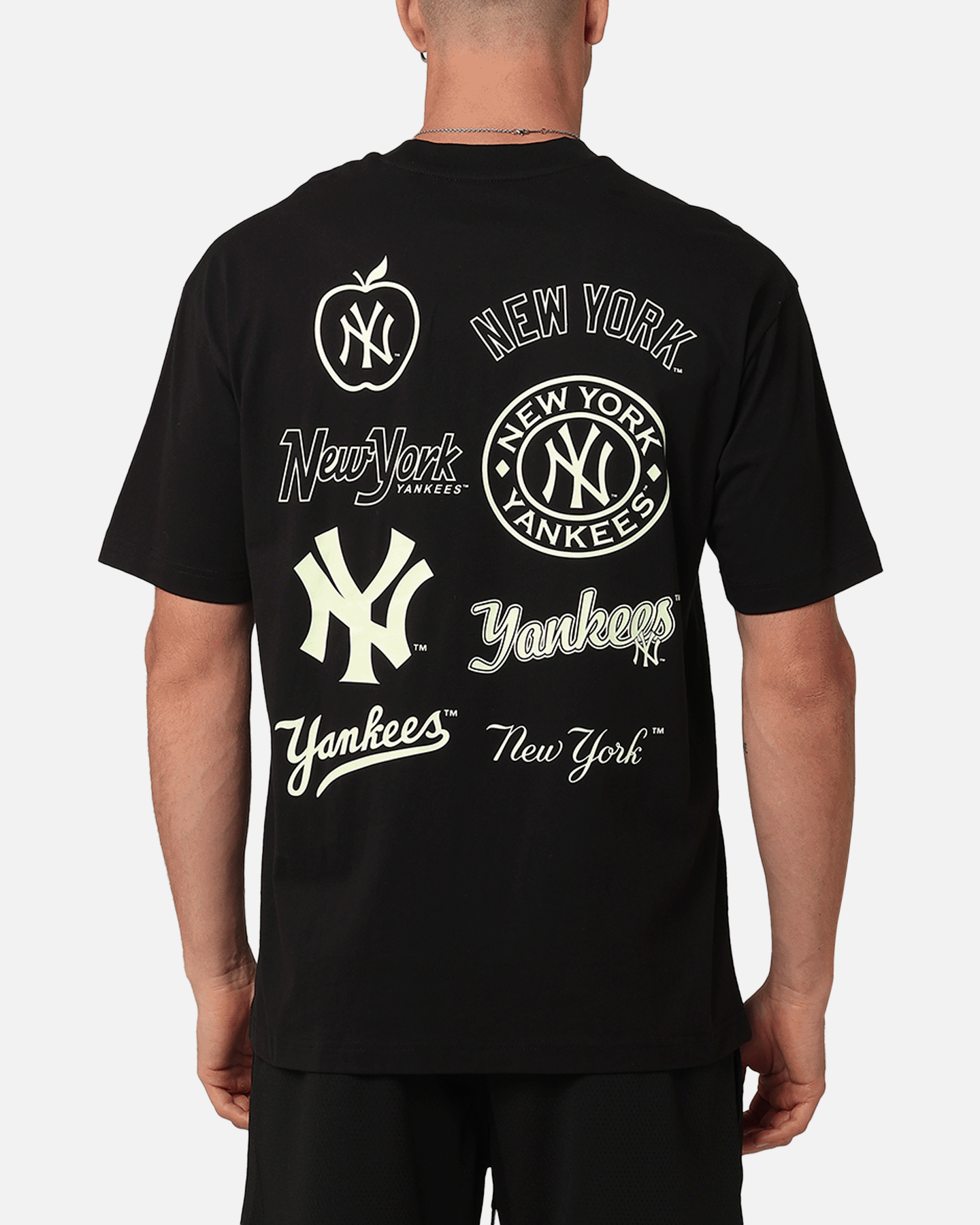 02050615-YB001_mens_0009.gif?v