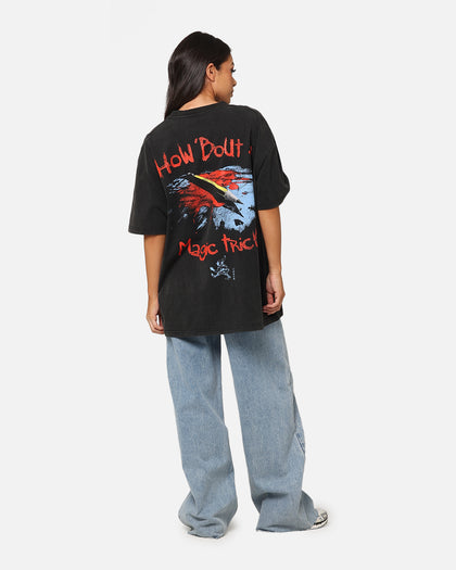 American Thrift X DC Batman The Joker Magic Trick Heavy T-Shirt Vintage Black