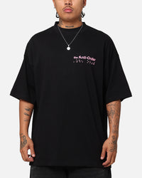 The Anti Order Brail Mockneck T-Shirt Black/Pink