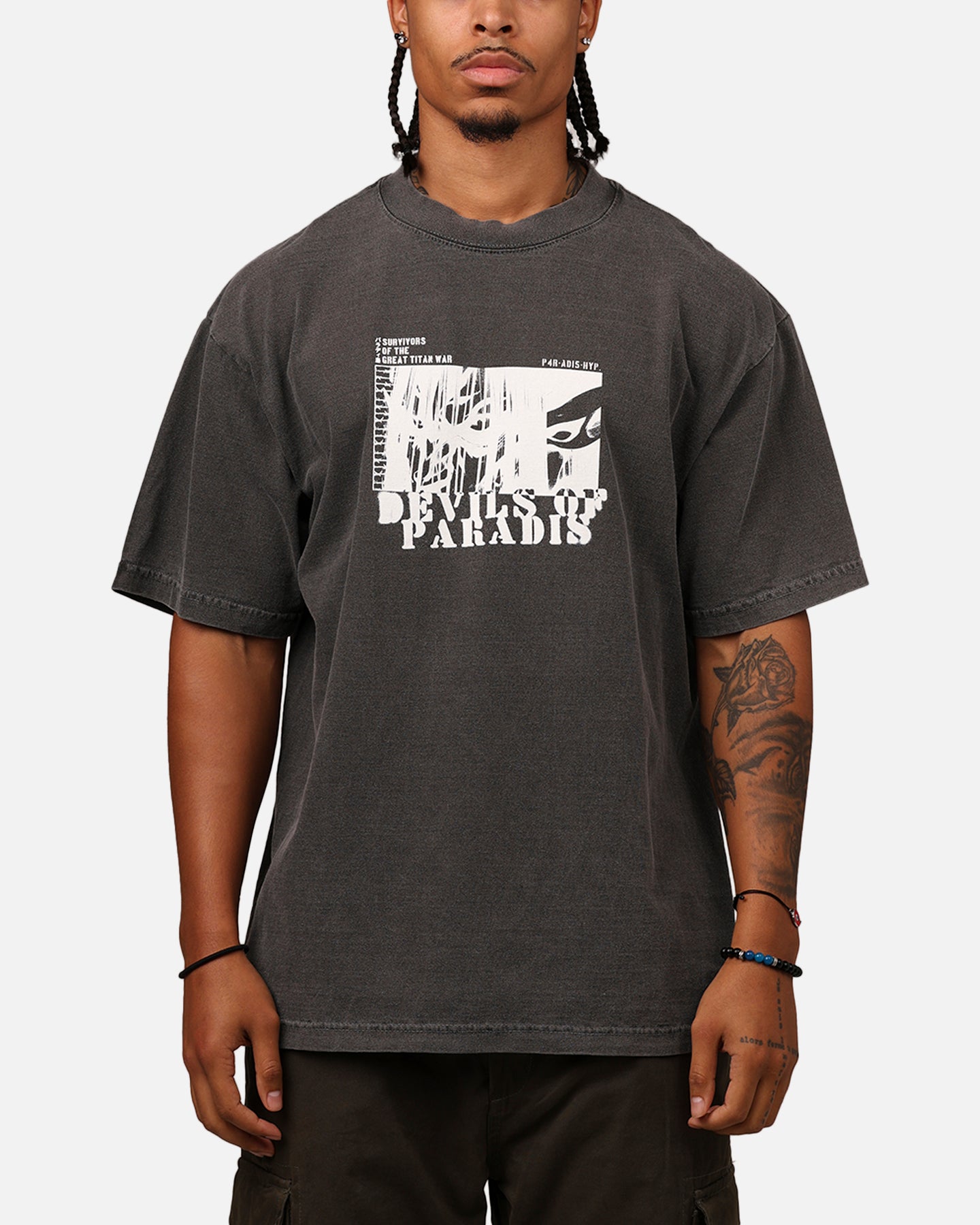 Hypland X Attack On Titan Devils Of Paradis T-Shirt Vintage Black