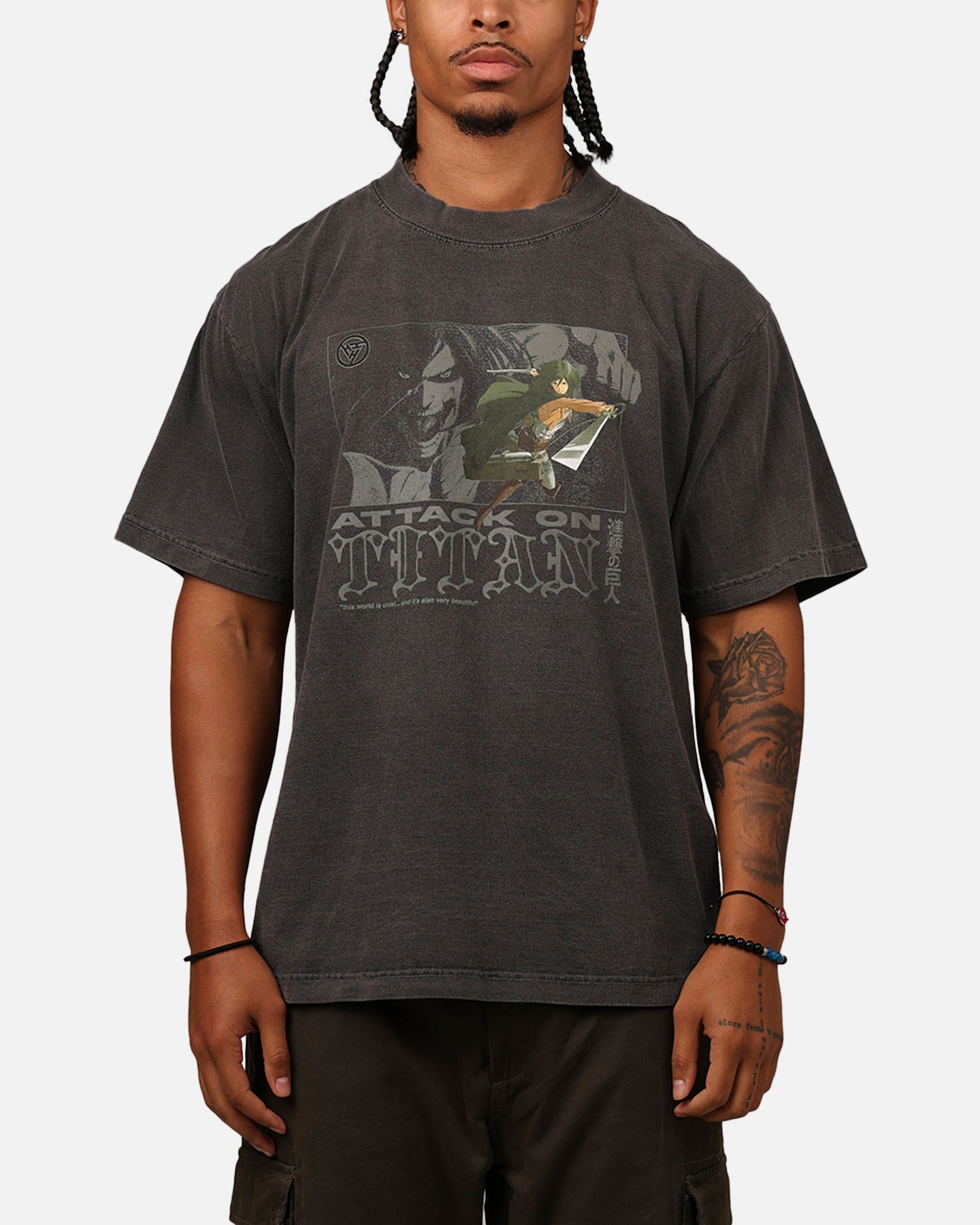 ミィタン★ Hypland X Attack On Titan Mikasa Fly T-Shirt Vintage Black