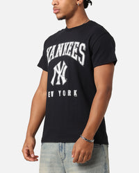 Majestic Athletic New York Yankees Blecker Team Arch T-Shirt Black