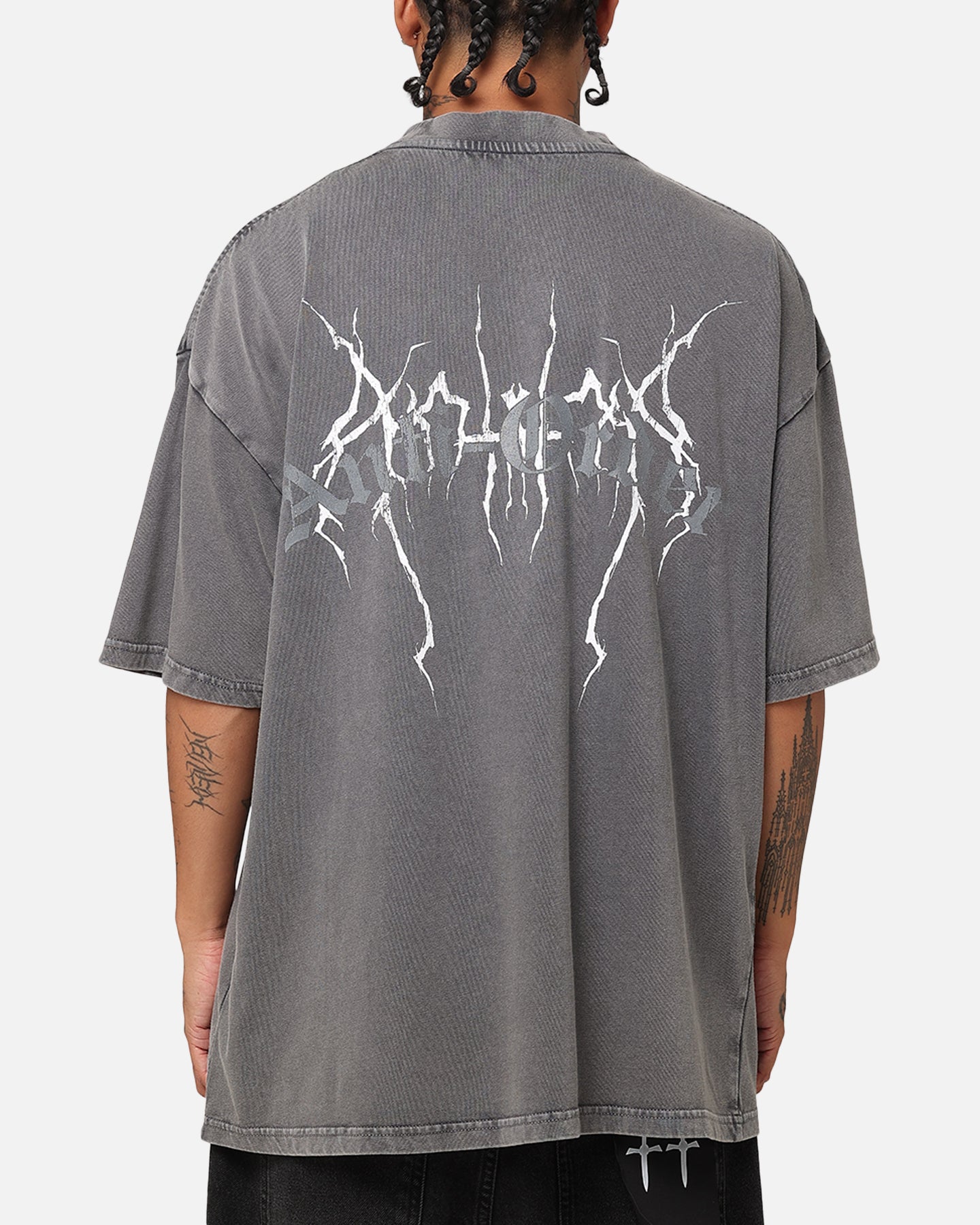 The Anti Order Chaos Mock Neck T-Shirt Washed Charcoal | Culture