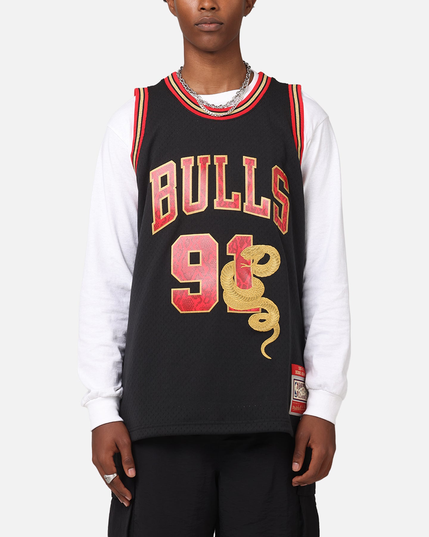 Mitchell & Ness Chicago Bulls Dennis Rodman 1997 Swingman Jersey