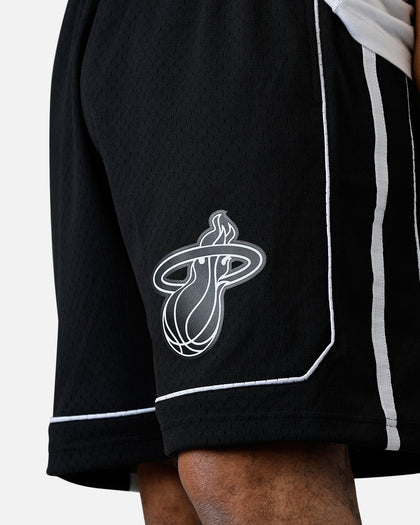 Mitchell & Ness Miami Heat 2011 Swingman Shorts Black/White