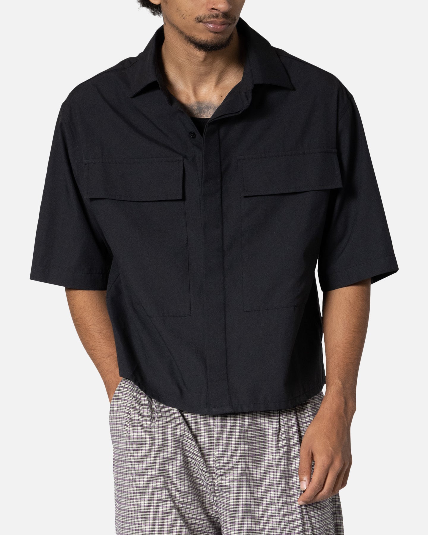 MNML Cropped Short Sleeve Shirt Black | Culture Kings US