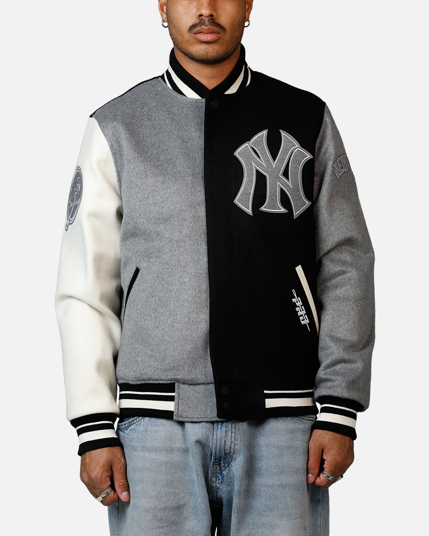Pro Standard New York Yankees Reverse French Terry Wool Varsity