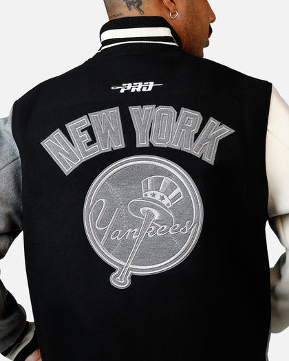 Pro Standard New York Yankees Reverse French Terry Wool Varsity Jacket Black/Grey