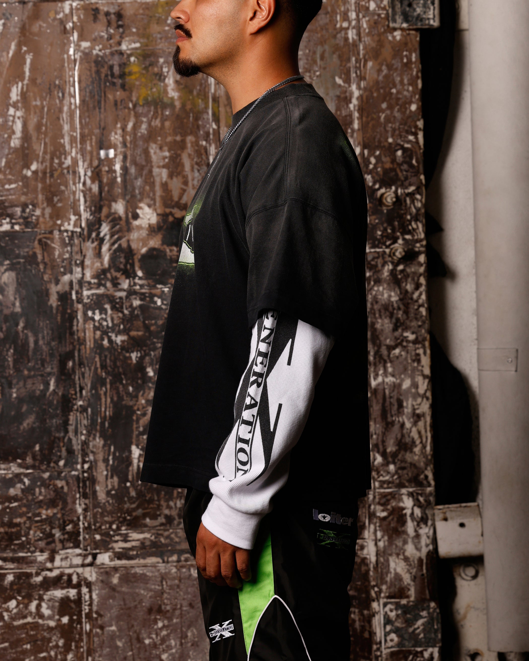 ✴︎　PERVERZEUnder Color Long Tee Santa Cruz Japan Inferno Dot Black Long Sleeve T-Shirt | Zumiez