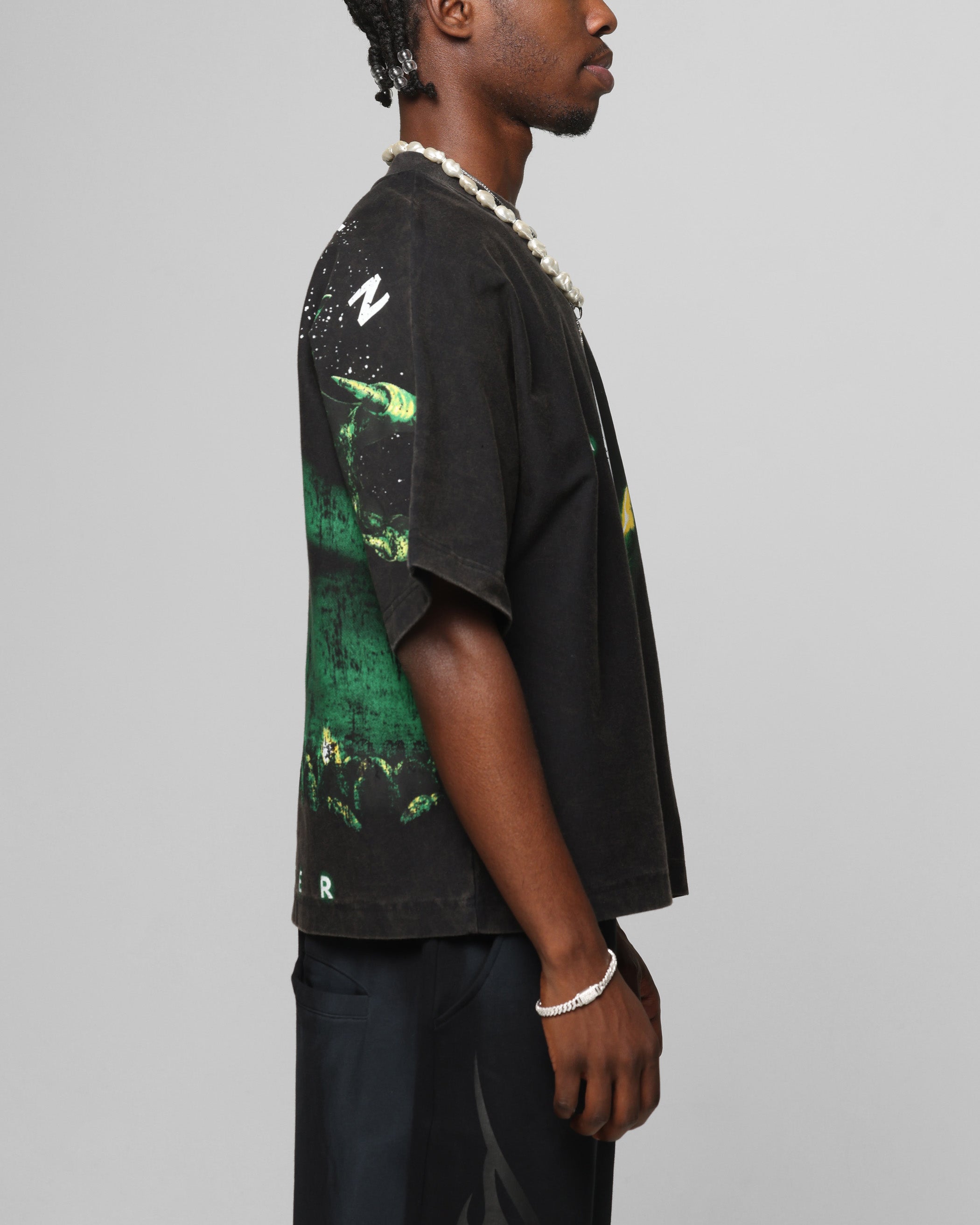 Loiter Alien Boxy T-Shirt Washed Black | Culture Kings US