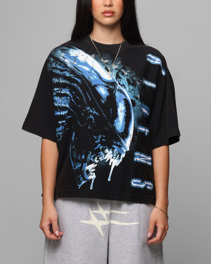 Loiter Alien It's War Boxy T-Shirt Washed Black | Culture Kings US