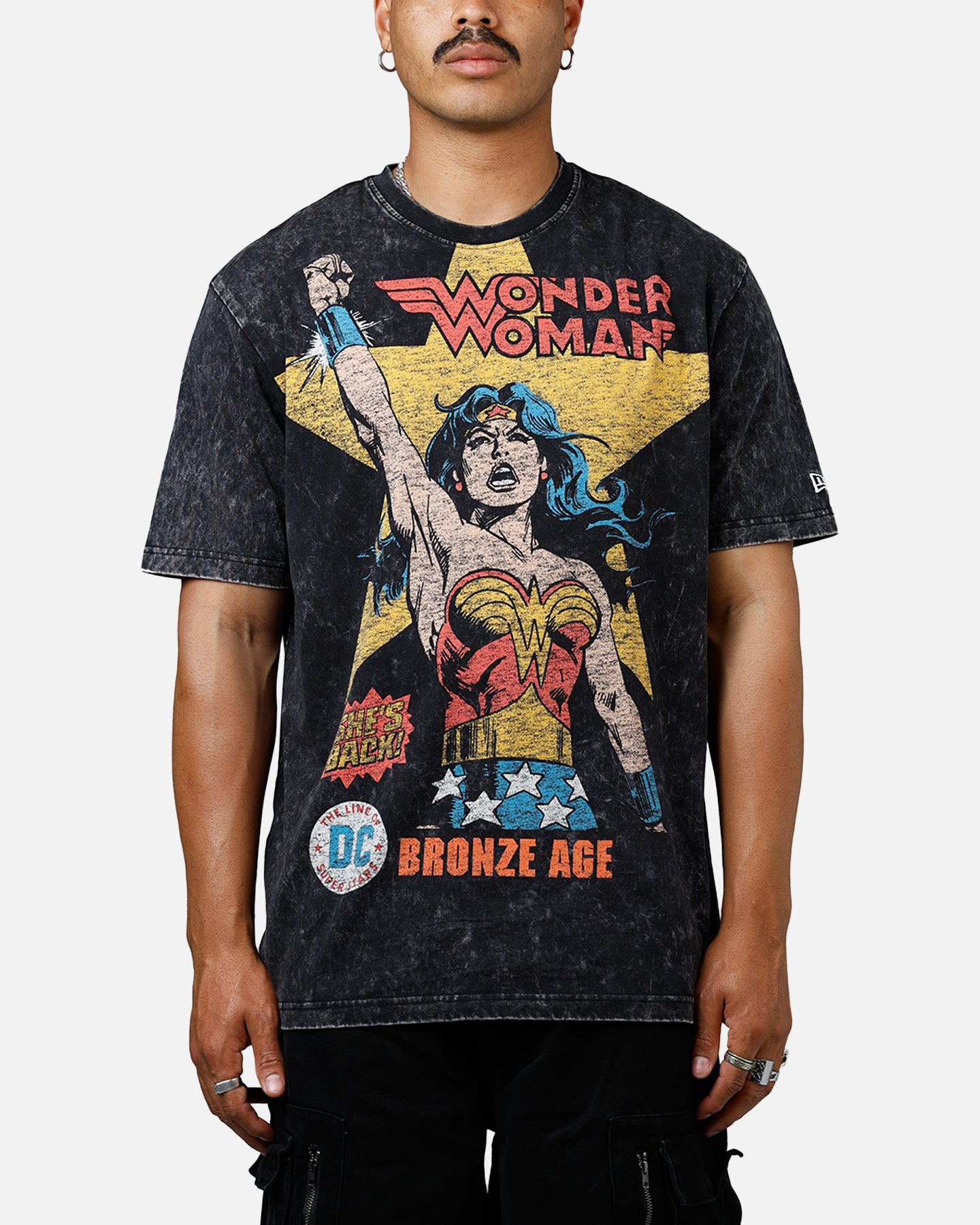 DC ワンダーウーマン Tシャツ Lサイズ New Era X DC Wonder Women T-Shirt Washed Black | Culture Kings US